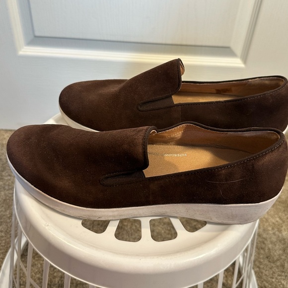 Women’s FitFlop Brown Slip-On Shoes - Picture 3 of 6